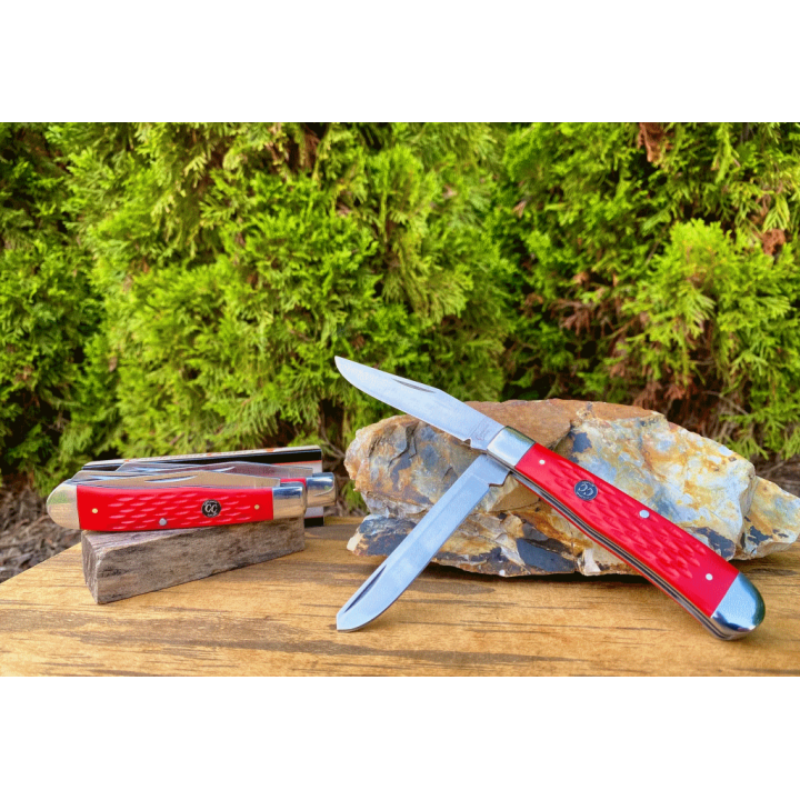 Couteau ABKT Cattlemans Cutlery Trapper 2 Lames Acier 3Cr13 Manche Delrin CC0002JRD - Livraison Gratuite