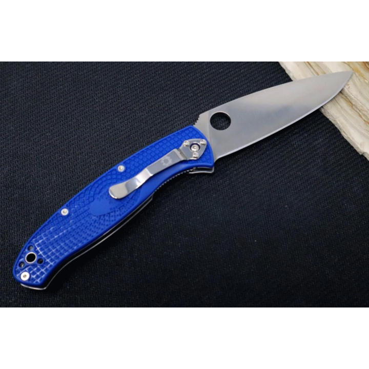 Couteau Spyderco Resilience Lightweight Lame Acier CPM-S35VN Manche Blue FRN Linerlock Clip SC142PBL - Livraison Gratuite