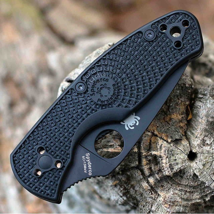 Couteau Spyderco Persistence Lightweight Lame Acier 8Cr13Mov Black Serr  Manche FRN Linerlock SC136SBBK - Livraison Gratuite