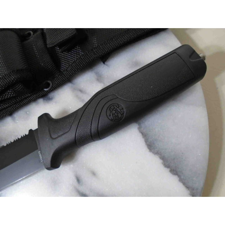 Couteau Tactical Smith&Wesson Search & Rescue Lame Acier 8Cr13MoV Manche Aluminium Etui Nylon SW1100071 - Livraison Gratuite