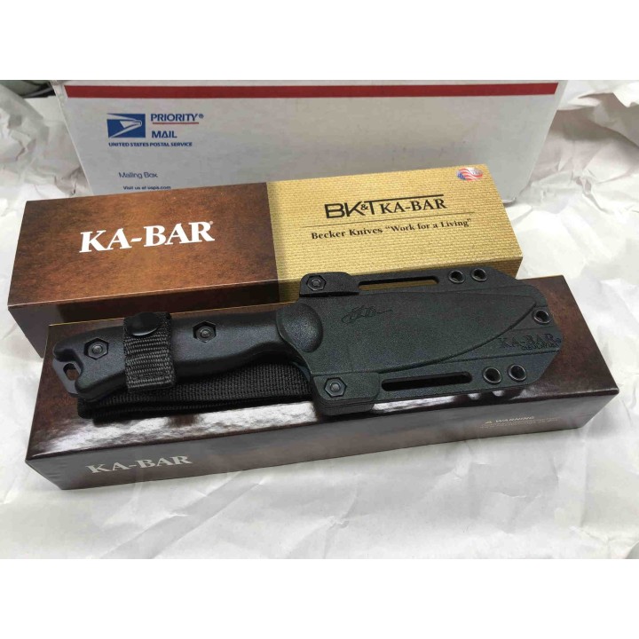 Couteau KA-BAR Becker Black Harpoon Lame Acier Carbone 1095 Manche Zytel Etui Polymère USA BKR18BK - Livraison Gratuite