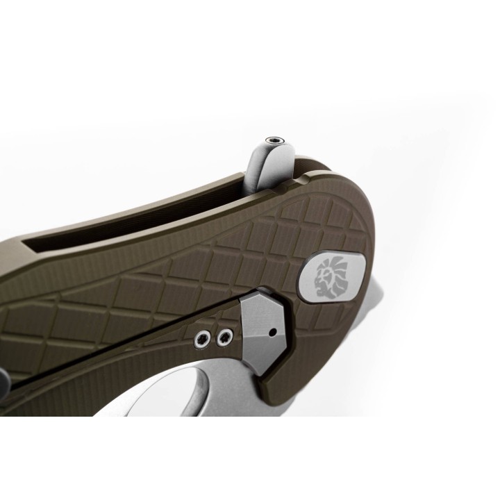 Couteau Karambit LionSteel L.E.One Green Lame Acier CPM-MagnaCut Manche Aluminium Clip Italy LSTLE1AGS - Livraison Gratuite