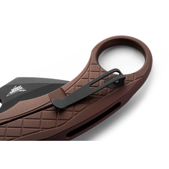 Couteau Karambit LionSteel L.E.One Brown Lame Acier CPM-MagnaCut Black Manche Alu Clip Italy LSTLE1AEB - Livraison Gratuite