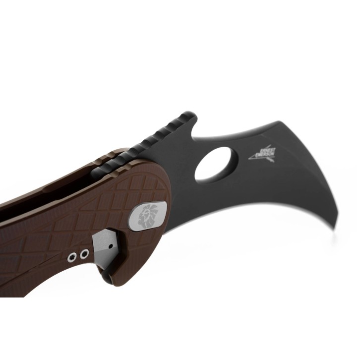 Couteau Karambit LionSteel L.E.One Brown Lame Acier CPM-MagnaCut Black Manche Alu Clip Italy LSTLE1AEB - Livraison Gratuite