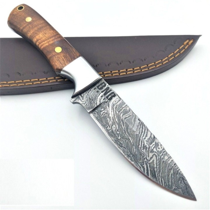 Couteau BuckNBear Classic Hunter Lame Acier Damas 256 Couches Manche Bois Etui Cuir BNB137198 - Livraison Gratuite