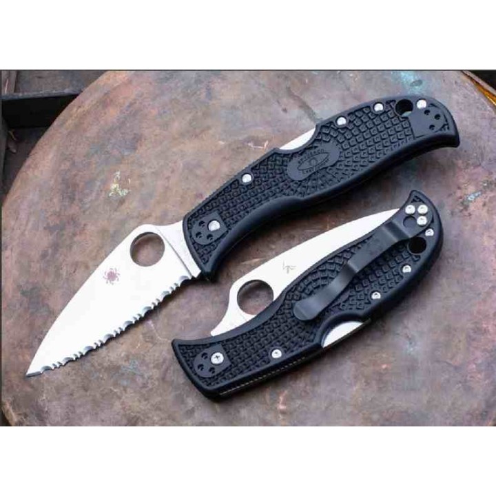 Couteau Spyderco LeafJumper Lame Acier VG10 Leaf Shaped Serrated FRN Handles Lockback Clip Japan SC262SBK - Livraison Gratuite