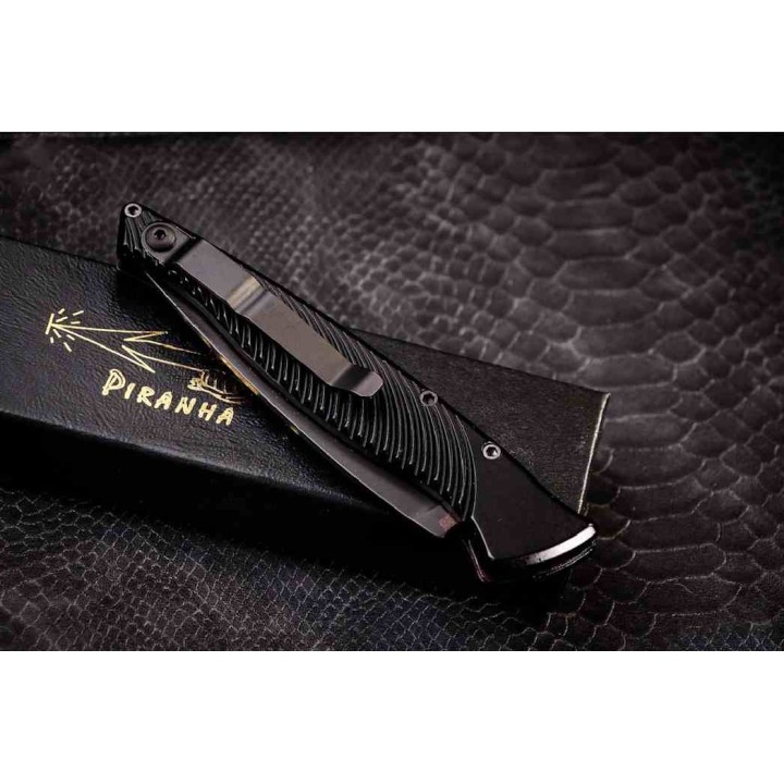 Couteau Automatique Piranha DNA Auto Black Lame Acier CPM S30V Manche Alum Button Lock USA PKCP16BKT - Livraison Gratuite