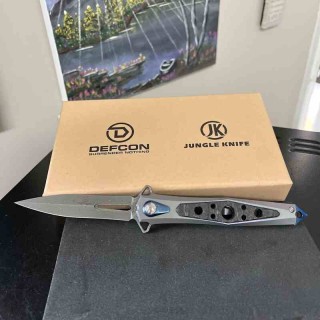 Couteau Defcon JK Series Stilleto Blue Titane Lame Damas  Framelock Clip TF43921 - Livraison Gratuite