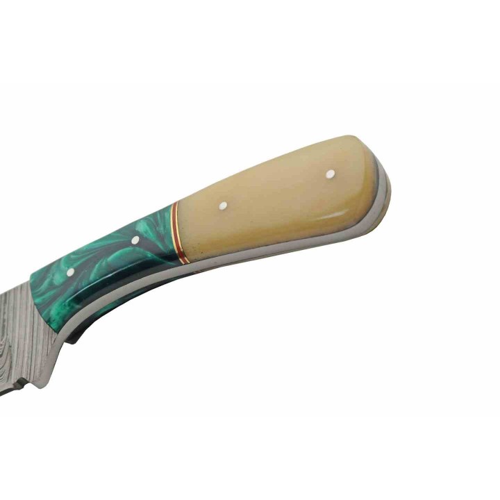 Couteau Damas Skinner Camel Bone Lame 256 Couches Manche Os/Acrylic Etui Cuir DM1370GN - Livraison Gratuite