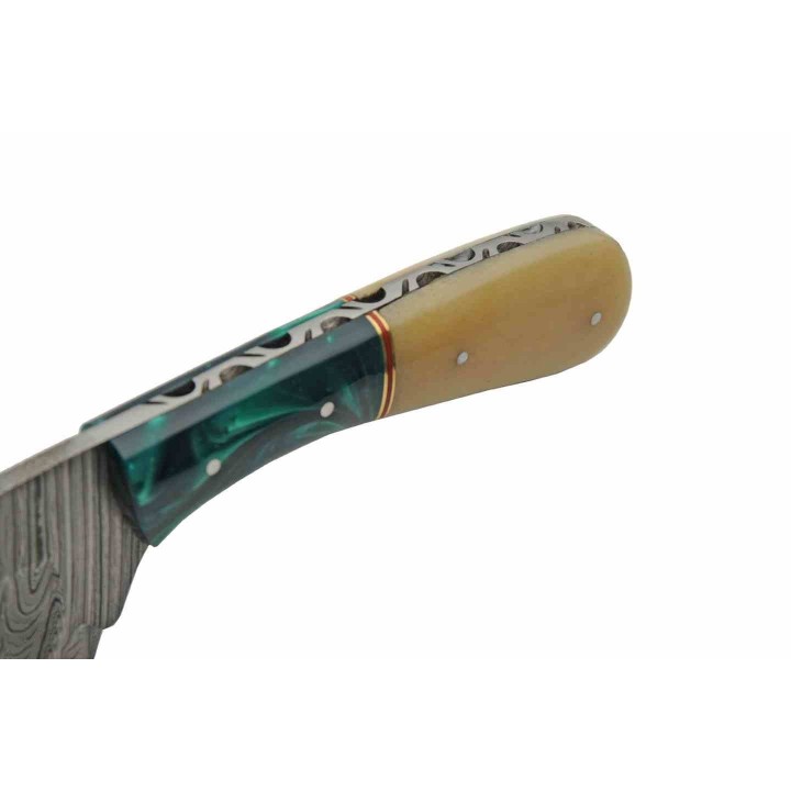 Couteau Damas Skinner Camel Bone Lame 256 Couches Manche Os/Acrylic Etui Cuir DM1370GN - Livraison Gratuite