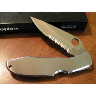 Couteau SC10PS SPYDERCO ENDURA 4 Stainless VG-10 Japan - Couteau SPYDERCO Made In Japan
