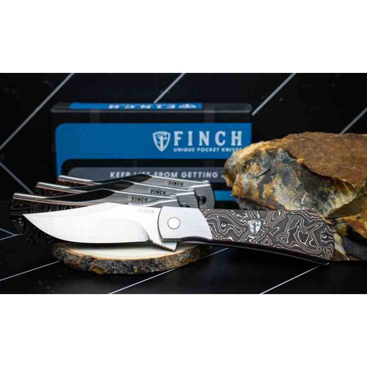 Couteau Finch FLINT Copper CF Manche Fibre Carbone Lame Acier 154CM IKBS Framelock Clip FKCFT115 - Livraison Gratuite