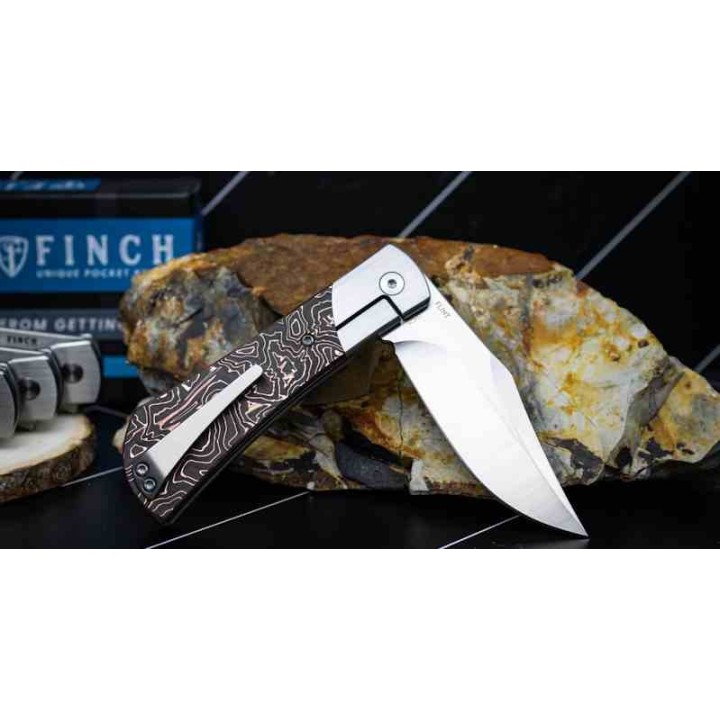 Couteau Finch FLINT Copper CF Manche Fibre Carbone Lame Acier 154CM IKBS Framelock Clip FKCFT115 - Livraison Gratuite