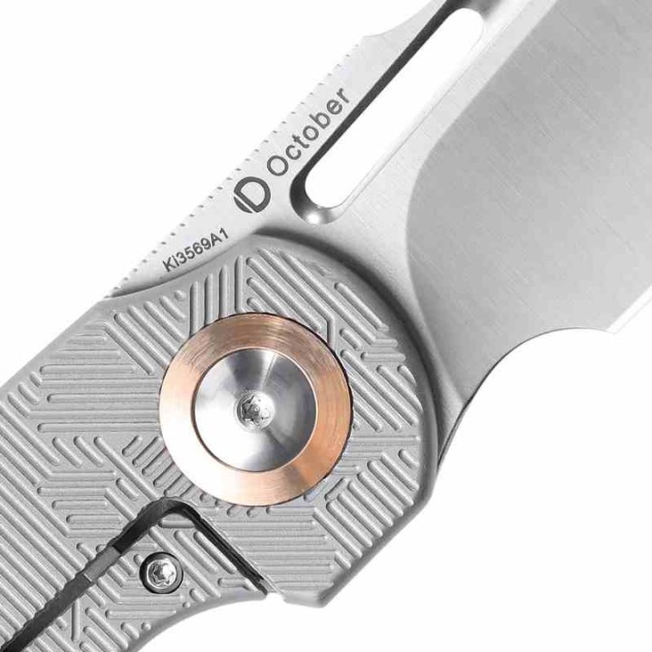 Couteau Kizer October Gray Titane Lame Sheepsfoot Acier CPM-20CV Frame Lock IKBS Clip KI3569A1 - Livraison Gratuite