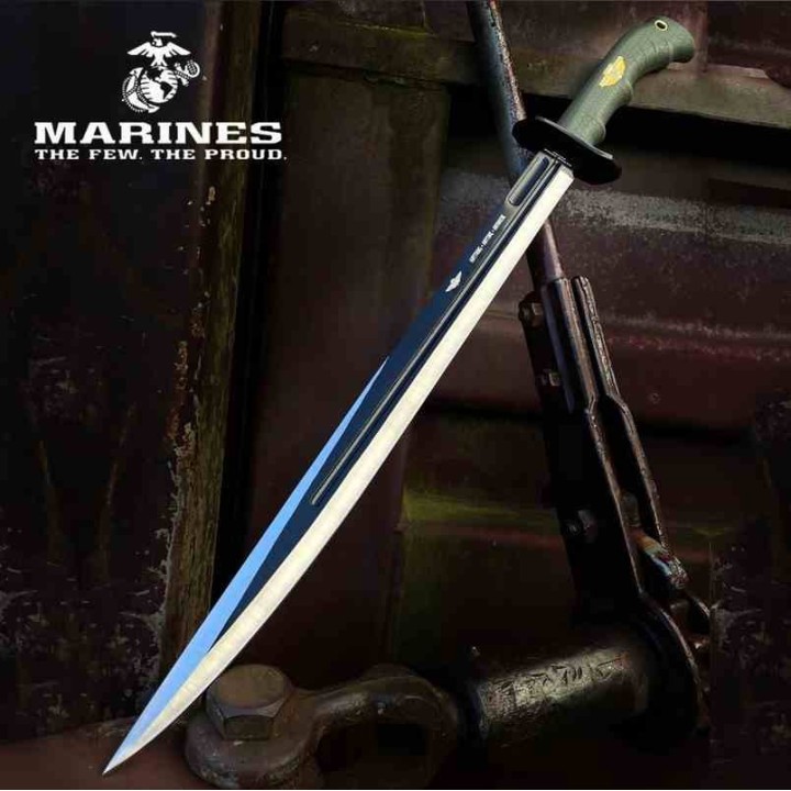 Sabre United Cutlery USMC Marine Recon Sword Lame Acier Inox Manche Rubber Etui Nylon UC3527 - Livraison Gratuite