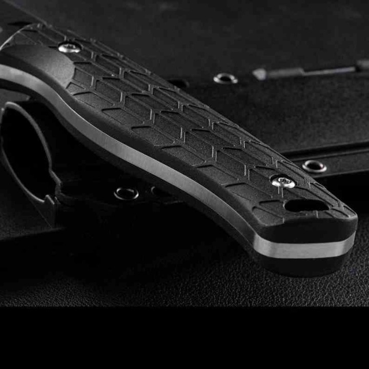 Couteau Schrade Delta Class Exertion Lame Acier AUS-10 Drop Point Manche FRN Etui Rigide SCH1159309 - Livraison Gratuite