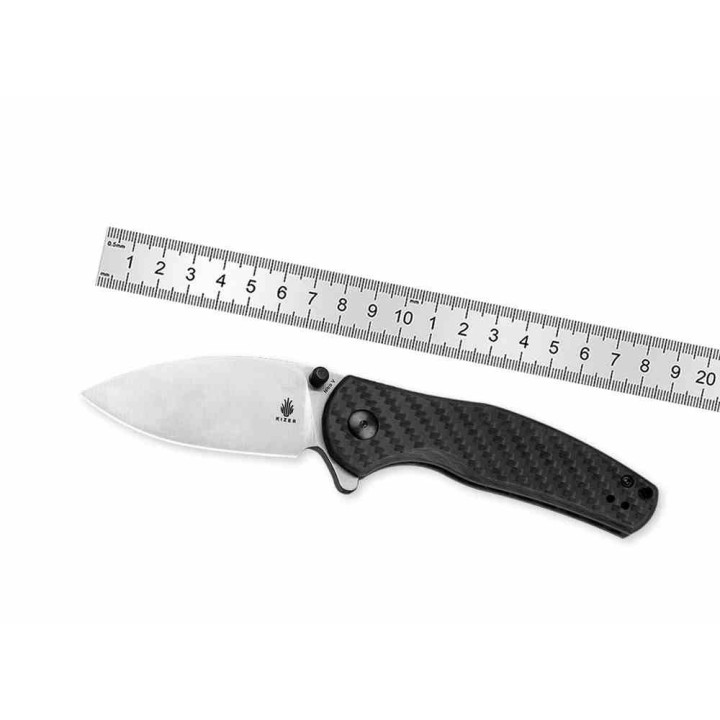 Couteau Kizer Mini Grouper Manche Fibre de Carbone Lame Acier Nitro-V Satin Button Lock Clip IKBS KIV3669A1 - Livraison Gratuite