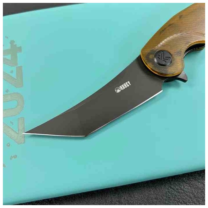 Couteau Kubey Scimitar Yellow Manche Ultem Lame Tanto Acier 14C28N BLK IKBS Linerlock Clip KUB175D - Livraison Gratuite