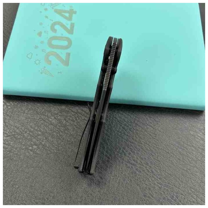 Couteau Kubey Ceto Camping Black Manche G-10 Lame Acier 14C28N BLK IKBS Linerlock Clip KUB181D - Livraison Gratuite