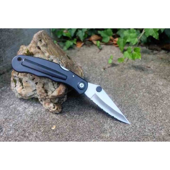 Couteau Tactical EDC Lame Serrated Acier Inox Manche FRN Locback CLip TacticalF125 - Livraison Gratuite