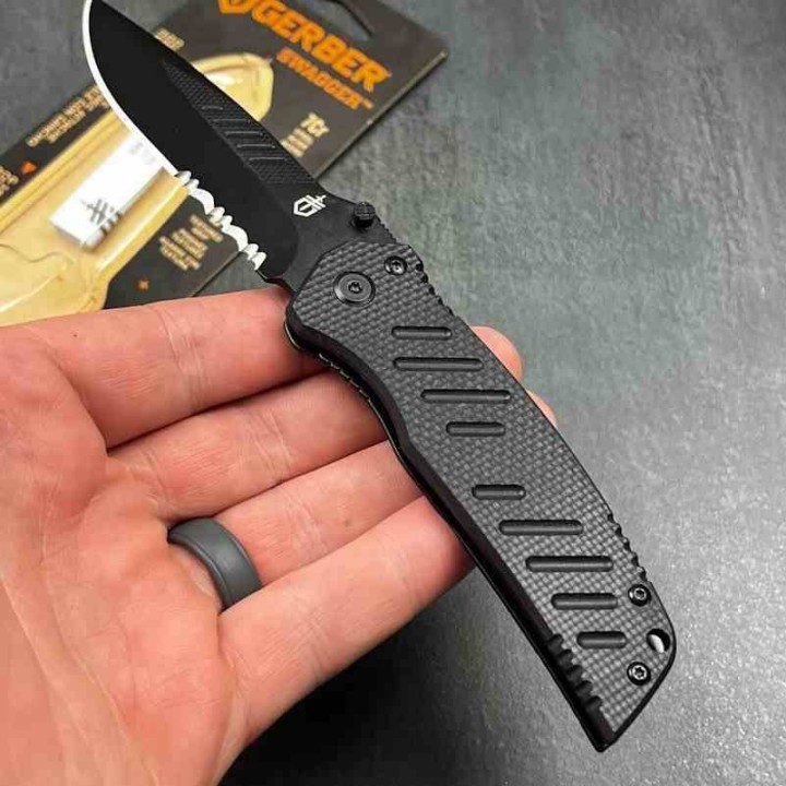 Couteau Tactical Gerber Swagger Lame Acier 7Cr17MoV Serrat Manche G-10 Framelock Clip G4099 - Livraison Gratuite