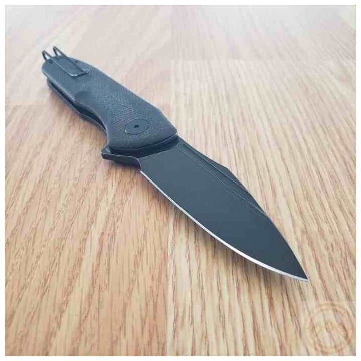 Couteau Trivisa Antliae Black Manche Micarta Lame Acier 14C28N Blk IKBS Button Lock Clip TVTY22BM14 - Livraison Gratuite