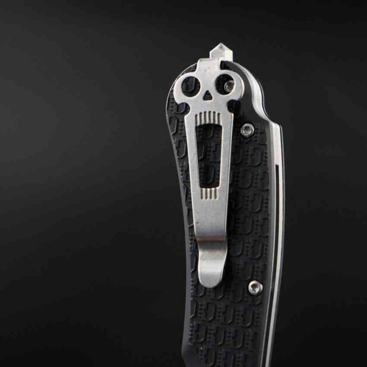 Couteau Daggerr Powie Black Lame Acier 8Cr14MoV Bowie Manche FRN Linerlock Clip DGRPWFBKSW - Livraison Gratuite