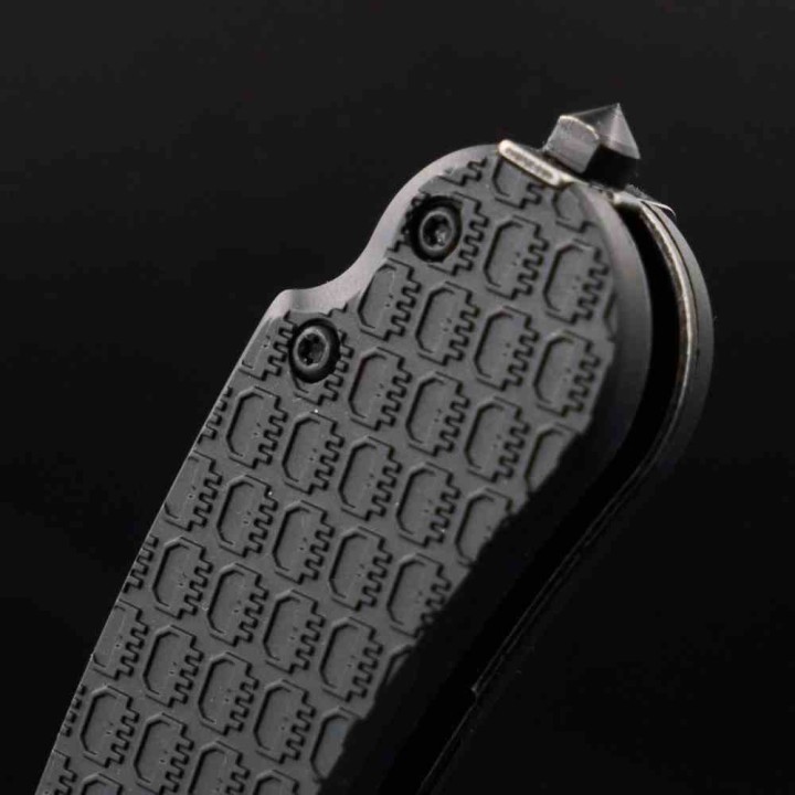 Couteau Daggerr Wocket Black Manche FRN Lame Acier 8Cr14MoV Black Linerlock Clip DGRWKFBKBW - Livraison Gratuite