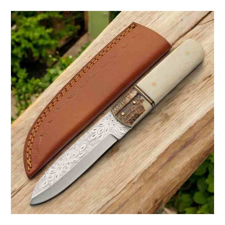 Couteau Elfique Ivy Stag Hunter Manche OS/Bois de Cerf Lame Gravée Etui Cuir PA203514 - Livraison Gratuite