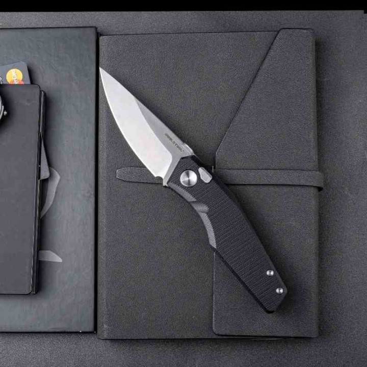 Couteau Real Steel Spectrum Black Lame Acier Nitro V Manche G10 IKBS Button Lock RS7142BS - Livraison Gratuite