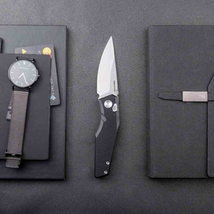 Couteau Real Steel Spectrum Black Lame Acier Nitro V Manche G10 IKBS Button Lock RS7142BS - Livraison Gratuite