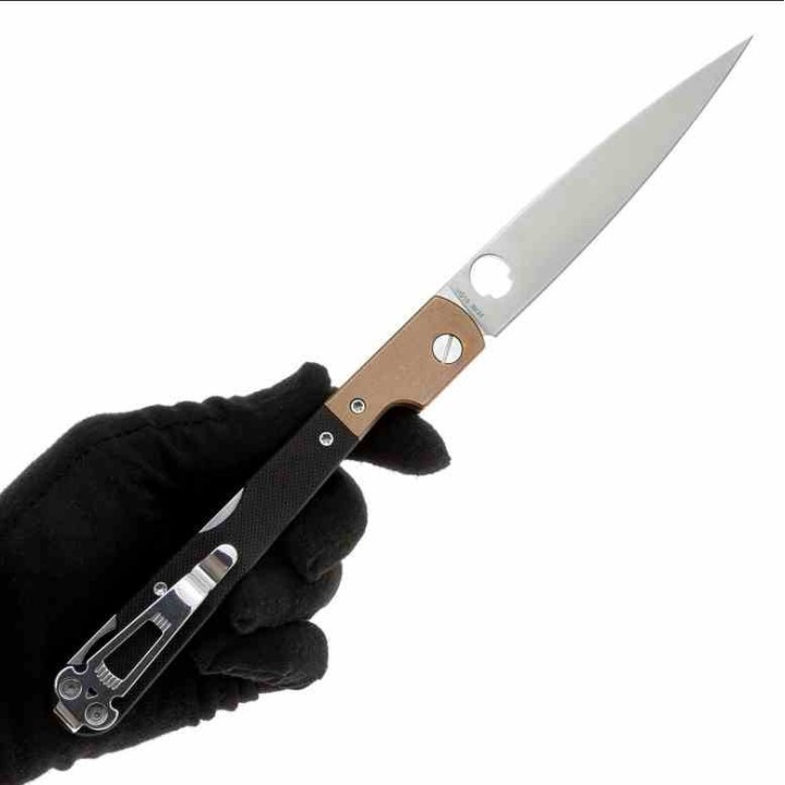 Couteau Daggerr Corso Black Lame Spear Point Acier VG-10 Manche G10 Lockback DGR2303BKST - Livraison Gratuite