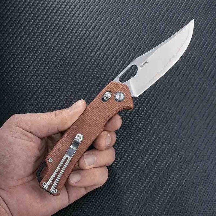 Couteau SRM Retreiver 9203-MN2 Brown Lame Acier Laminé 140Cr Manche Micarta Clip SRM9203MN2 - Livraison Gratuite