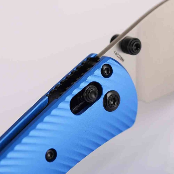 Couteau Vosteed Mini Nightshade Blue Lame Acier 14C28N Satin Manche Alu Crossbar Lock IKBS VOSA0216 - Livraison Gratuite