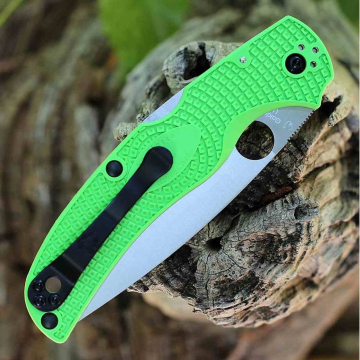 Couteau Spyderco Native Chief Lightweight Salt Lame Acier LC200N Manche FRN Vert Back Lock USA SC244PGR - Livraison Gratuite