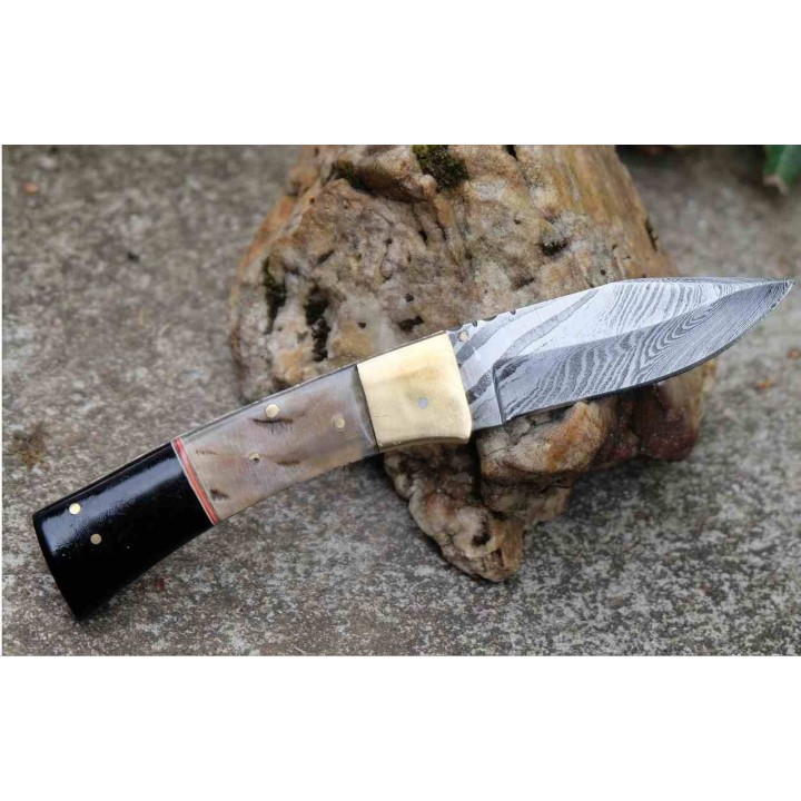 Beau Couteau Damas Lame Drop Point 128 Couches Manche Bélier & Résine Fab Artisanale Linerlock - Livraison Gratuite