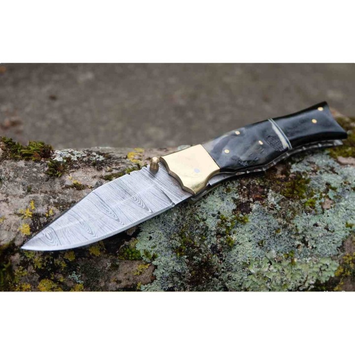Beau Couteau Damas Lame Drop Point 128 Couches Manche Bélier & Résine Fab Artisanale Linerlock - Livraison Gratuite