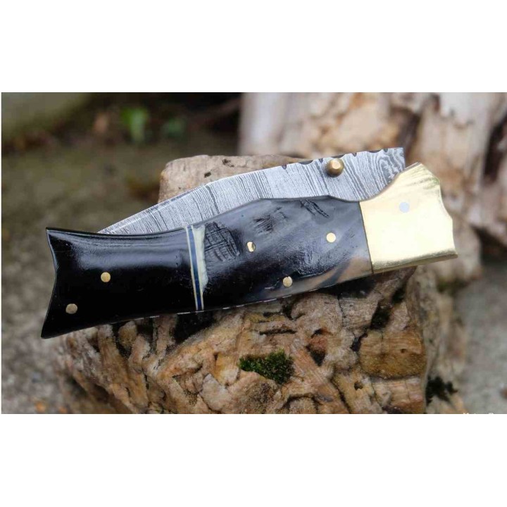 Beau Couteau Damas Lame Drop Point 128 Couches Manche Bélier & Résine Fab Artisanale Linerlock - Livraison Gratuite