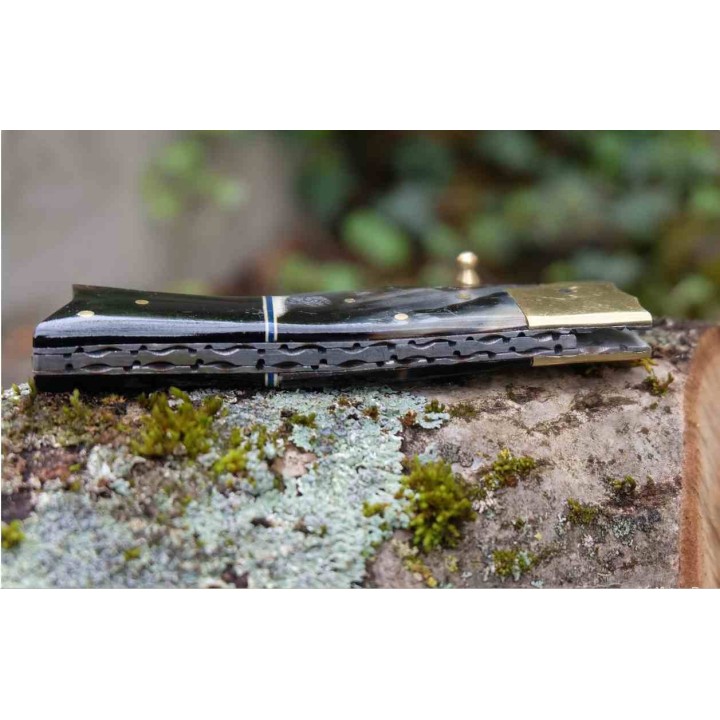 Beau Couteau Damas Lame Drop Point 128 Couches Manche Bélier & Résine Fab Artisanale Linerlock - Livraison Gratuite