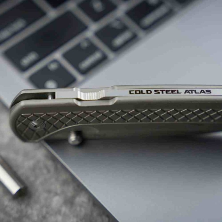 Couteau Cold Steel FM-1 Atlas Lock Gray Lame Acier S35VN Manche Titane Clip CSFL35FMASA - Livraison Gratuite